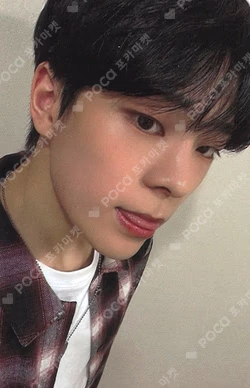 Cut-Out JUMP UP Kim Junmin photocard image