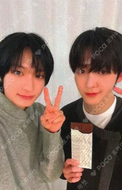 My First Flip APPLEMUSIC Unit photocard image