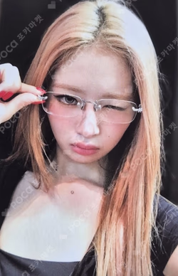 REVIVE+ MAKESTAR REI photocard image