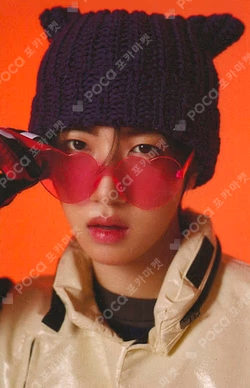 CRAVITY 5th Anniversary Photo Book Hyper ver. WONJIN photocard image