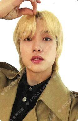 82MAJOR 2025 CALENDAR SET EVERLINE Cho Seong Il photocard image