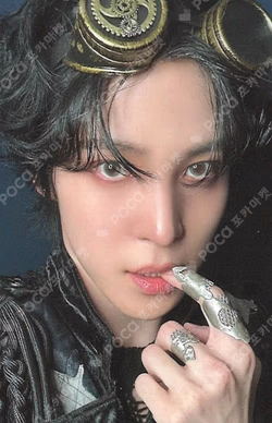 GOLDEN HOUR : Part.4 VINYL VER. YUNHO photocard image