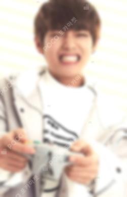 2015 BTS LIVE TRILOGY EPISODE I BTS BEGINS V photocard image