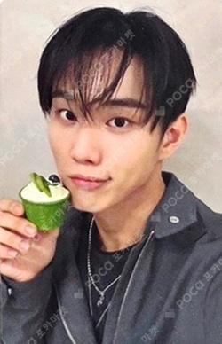 UNIQUE OFFLINE CAFE EVENT INTAK photocard image