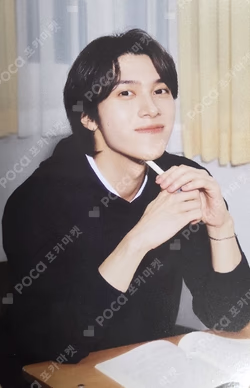 2026 SEASON'S GREETINGS RANDOM TRADING CARD SET B ver. HENDERY photocard image