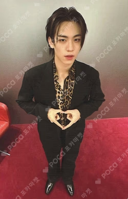 82MAJOR 5th CONCERT [BEBEOM : BE THE TIGER] HOODIE