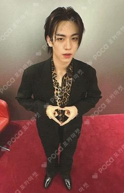 82MAJOR 5th CONCERT [BEBEOM : BE THE TIGER] HOODIE Park Seok Joon photocard image