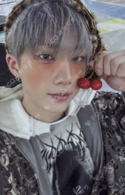 UNIQUE Target Exclusive JIUNG photocard image