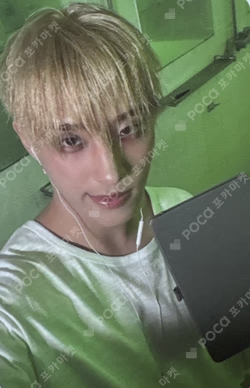 UNIQUE Barnes & Noble Exclusive