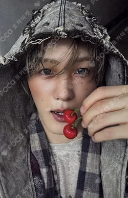 UNIQUE Target Exclusive SOUL photocard image