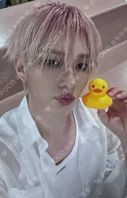 UNIQUE Photobook Ver. hello82 Exclusive