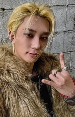 UNIQUE Show! Musiccore MINI FANMEETING THEO photocard image