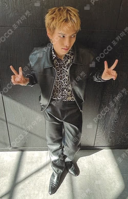 82MAJOR 5th CONCERT [BEBEOM : BE THE TIGER] HOODIE Cho Seong Il photocard image