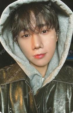 OFF THE MAP WITHMUU LUCKY DRAW KimSungKyu photocard image