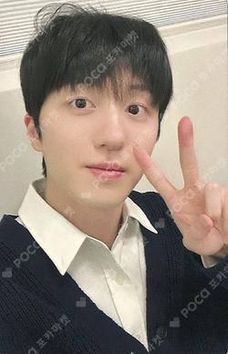 Sequence YIZHIYU CHA NI photocard image