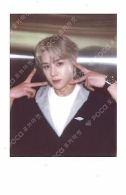 NCT KUN photocard image
