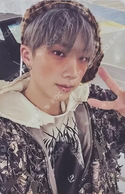 UNIQUE A Ver. JIUNG photocard image