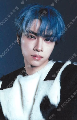 Eternal White RANDOM TRADING CARD