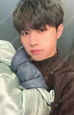 HOUSE OF TRICKY : WRECKING THE HOUSE SOUND WAVE HYUNWOO photocard image