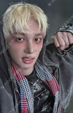 UNIQUE hello82 POP-UP Exclusive THEO photocard image