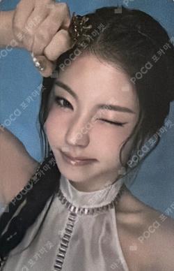 NMIXX 1ST WORLD TOUR [EPISODE 1: ZERO FRONTIER] IN INCHEON MIXXFFY PHOTOCARD HOLDER KYUJIN photocard image