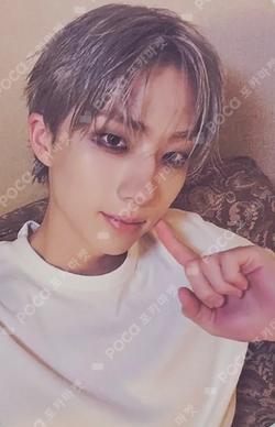 UNIQUE B Ver. JIUNG photocard image