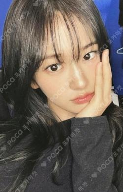 REVIVE+ JINGDONG YUJIN photocard image