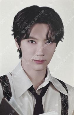 NCT ZONE COUPON CARD GENTLE MAN ver. TEN photocard image