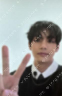 ARIRANG WEVERSE V photocard image