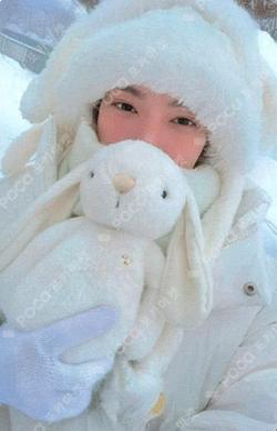 1st PHOTO BOOK [WHITE LETTERS] APPLEMUSIC CHUEI LI YU photocard image