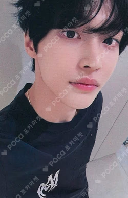 ODYSSEY YIZHIYU WONBIN photocard image