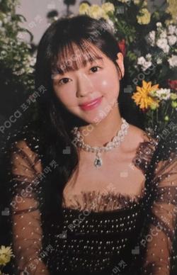 OH MY GIRL YooA photocard image