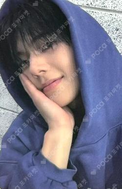 2026 WHIB 1st CONCERT [GO UP : Our era] OFFICIAL FAN LIGHT + PHOTO CARD SET LEEJEONG photocard image