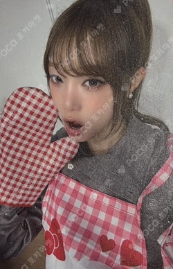 LOVE CATCHER APPLEMUSIC LUCKY DRAW YENA photocard image