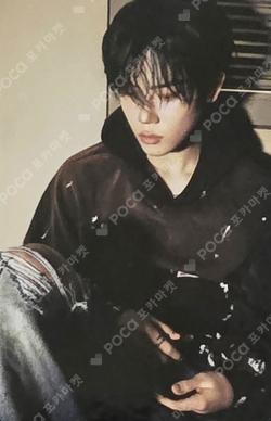 blackout eyes ver. Yeo Jun Jang photocard image