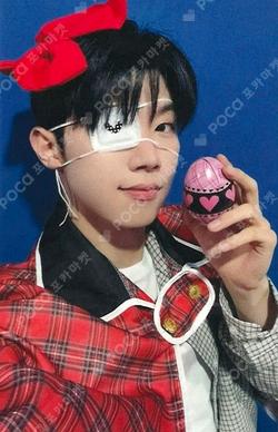HOUSE OF TRICKY : WRECKING THE HOUSE JUMP UP HYUNWOO photocard image
