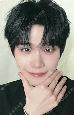 RE-FLOW CD SHOP LUCKY DRAW KIM TAERAE photocard image