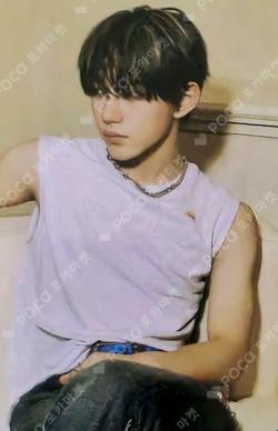 blackout eyes ver. Kyoung Bae Seo photocard image