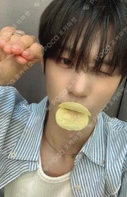 Snowy Summer knpops Sung Min Kim photocard image