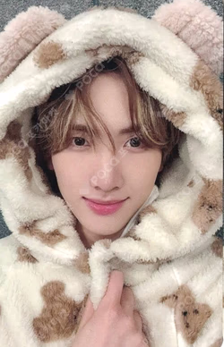 HOUSE OF TRICKY : WRECKING THE HOUSE MAKESTAR SEEUN photocard image