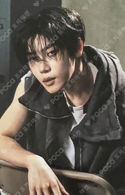 blackout eyes ver. Yeo Jun Jang photocard image