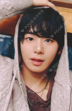 The Passage QR ALBUM Ver. JEONGWOO photocard image