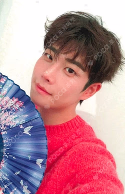 CLOCK APPLEMUSIC MJ photocard image