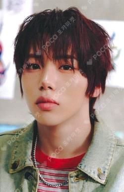 The Passage QR ALBUM Ver. WOONGKI photocard image