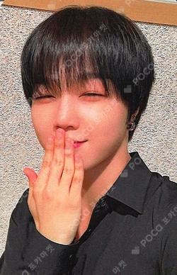 YOUNI-T INTERASIA EUNHO photocard image