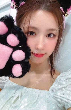 We are MUVVE MIYEON photocard image