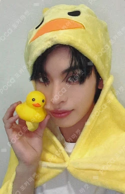 HOUSE OF TRICKY : WATCH OUT SOUND WAVE YECHAN photocard image