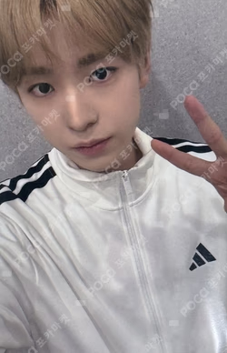 COLOR KTOWN4U YUSHI photocard image