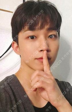 2026 SEASON'S GREETINGS [Re : Member] FNC STORE SEO DONG SUNG photocard image