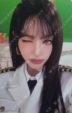 2026 IVE THE 4TH FAN CONCERT < DIVE into IVE > RANDOM PHOTOCARD PACK LIZ photocard image